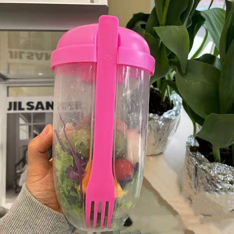 On-the-Go Freshness: Portable Salad Cup with Fork and Cover CHILLSTAR